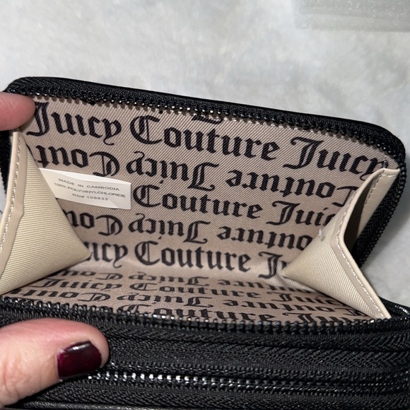 Juicy Couture Liquorice String Of Pearls Double Medium Zip Around Wallet NWT - Picture 7 of 9